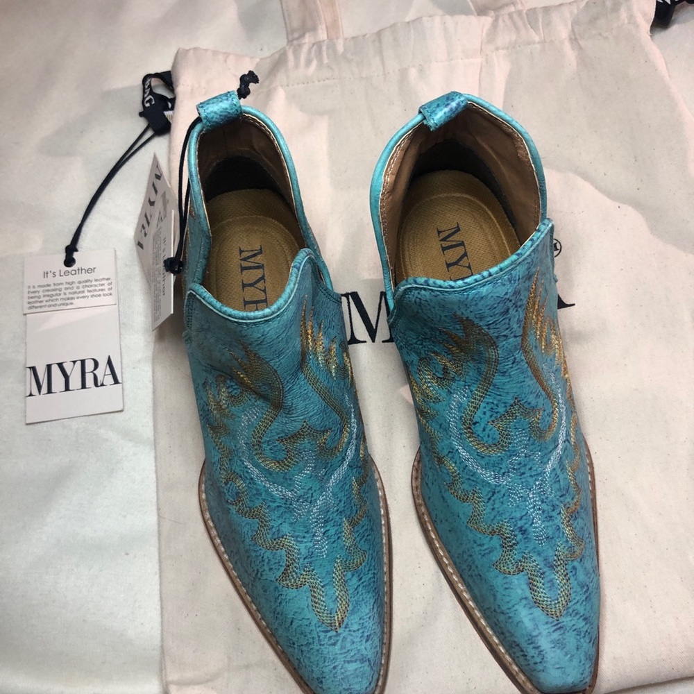 Myra Turquoise Ankle Booties with Gold Accents. Run Large - Picture 4 of 16
